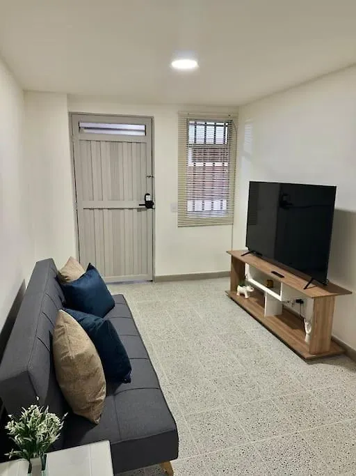 Apartamento nuevo Laureles-Estadio 900 mbps wifi barrio tranquilo cerca a la 70 Medellín 0*,
