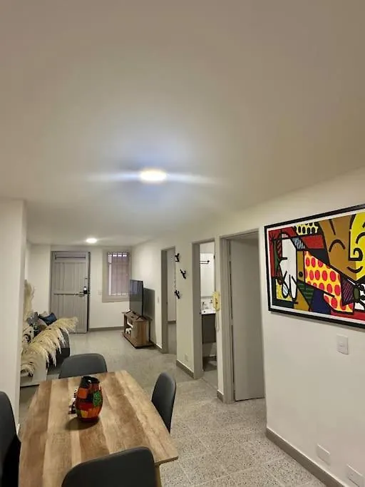 Apartamento Nuevo Laureles-Estadio 500 Mb Internet Medellin 0*,  Colombia