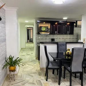 3 Cerca Al Parque Del Poblado Apartamento