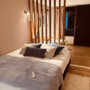 Renacer, Poblado Manila Apartamento