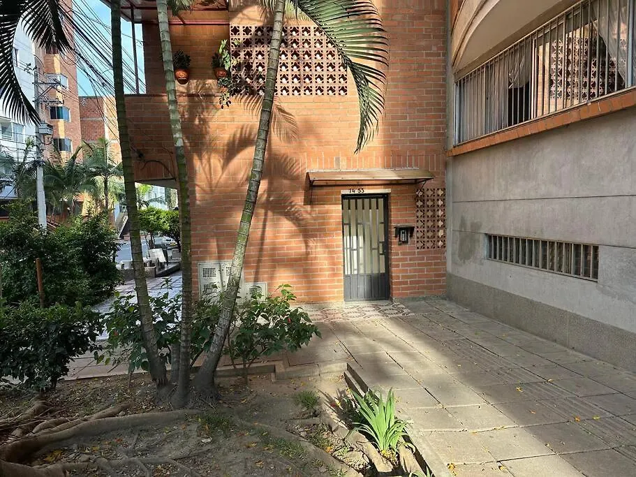 Apartamento Nuevo Laureles-Estadio 500 Mb Internet Medellín 0*,  Kolumbie