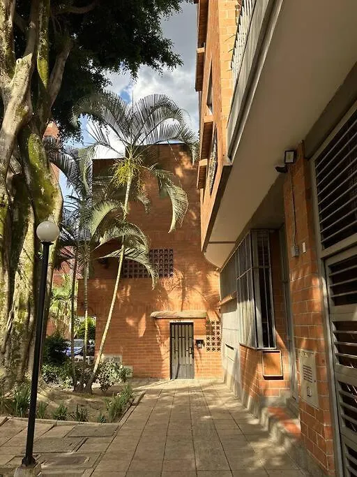 Apartamento Nuevo Laureles-Estadio 500 Mb Internet Medellín
